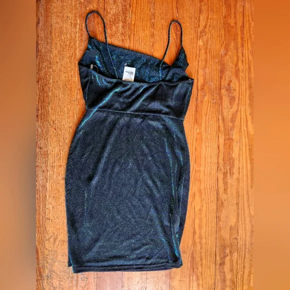 Charlotte Russe Blue/Green Party Dress - Picture 5 of 6